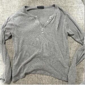 Brandy Melville Gray Knit Top